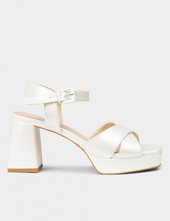 Kadın Sedef Renkli Abiye Ayakkabı